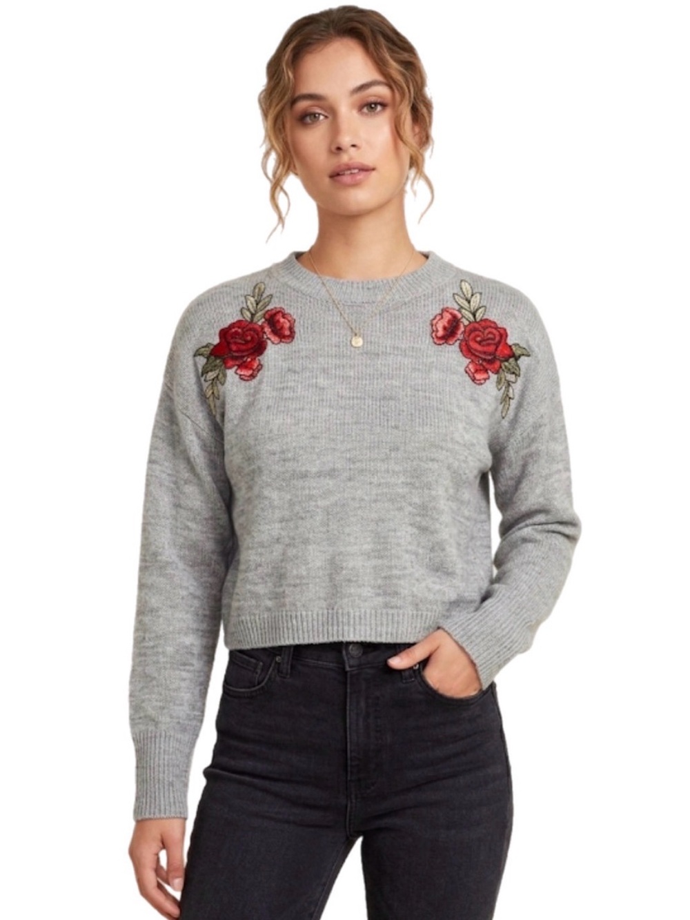 M Wyld Hart Women’s Floral Embroidered Roses Crewneck Cropped Knit Sweater